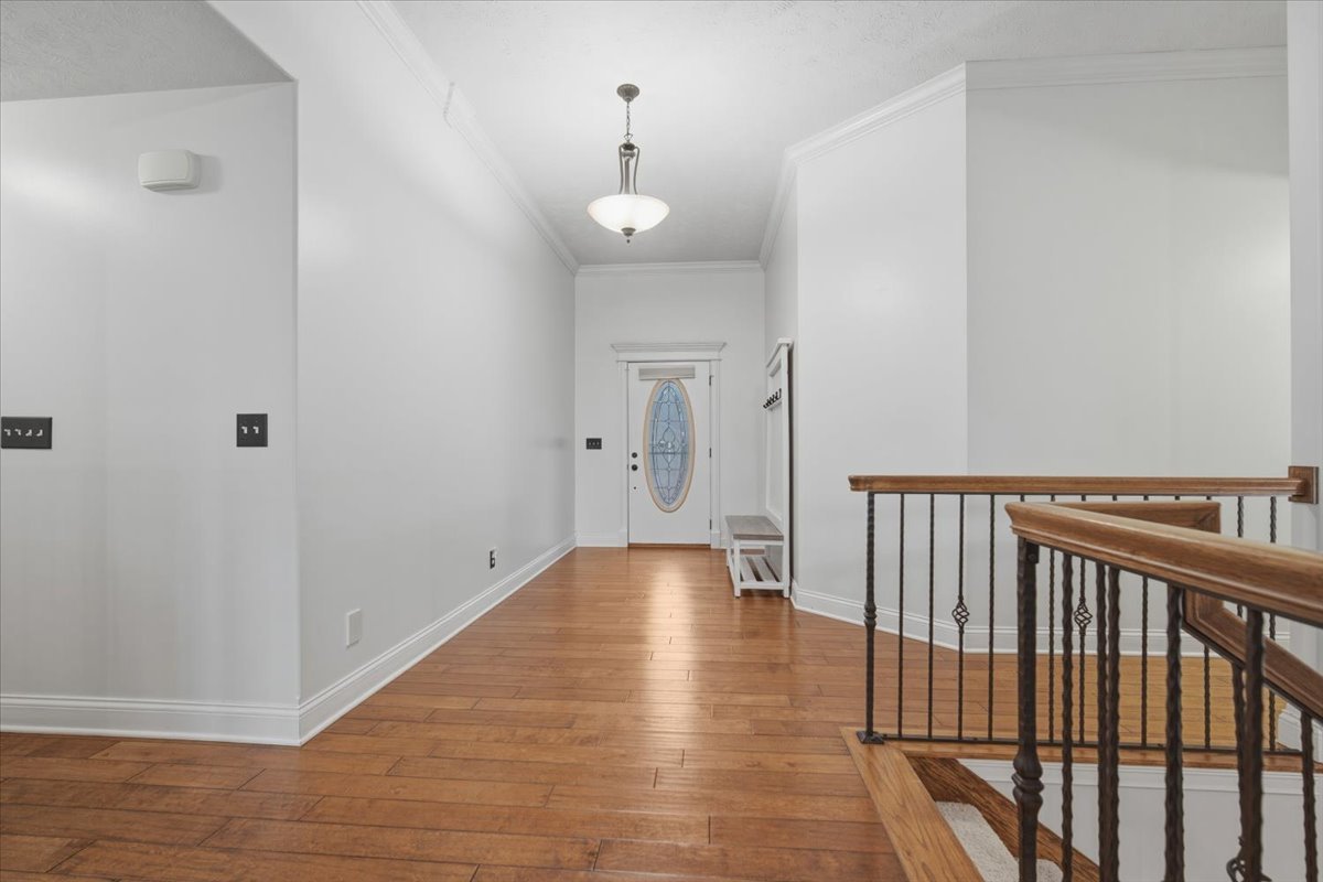 10 Timbers Court, Bloomington, IL 61701