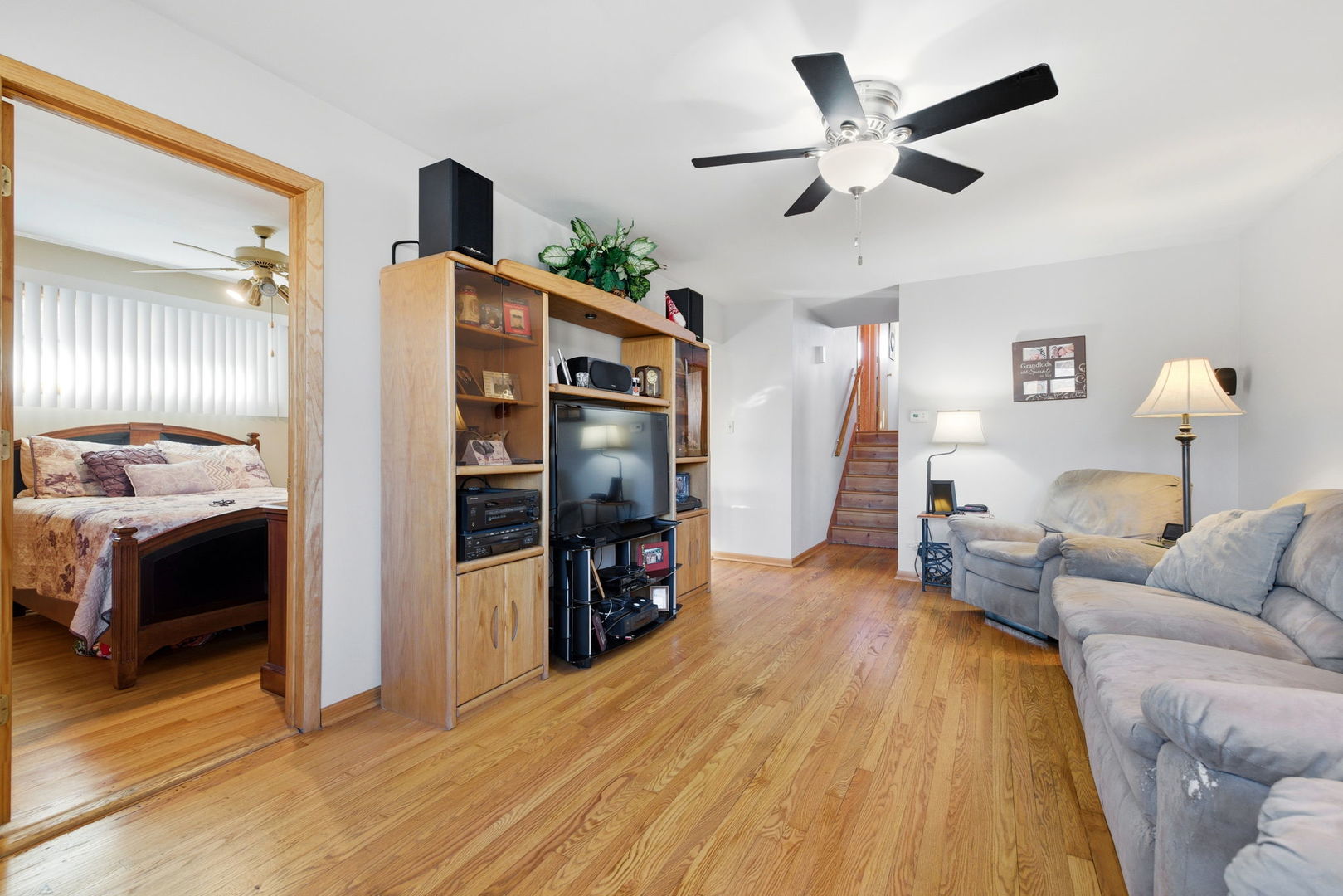 14350 Kildare Avenue, Midlothian, IL 60445