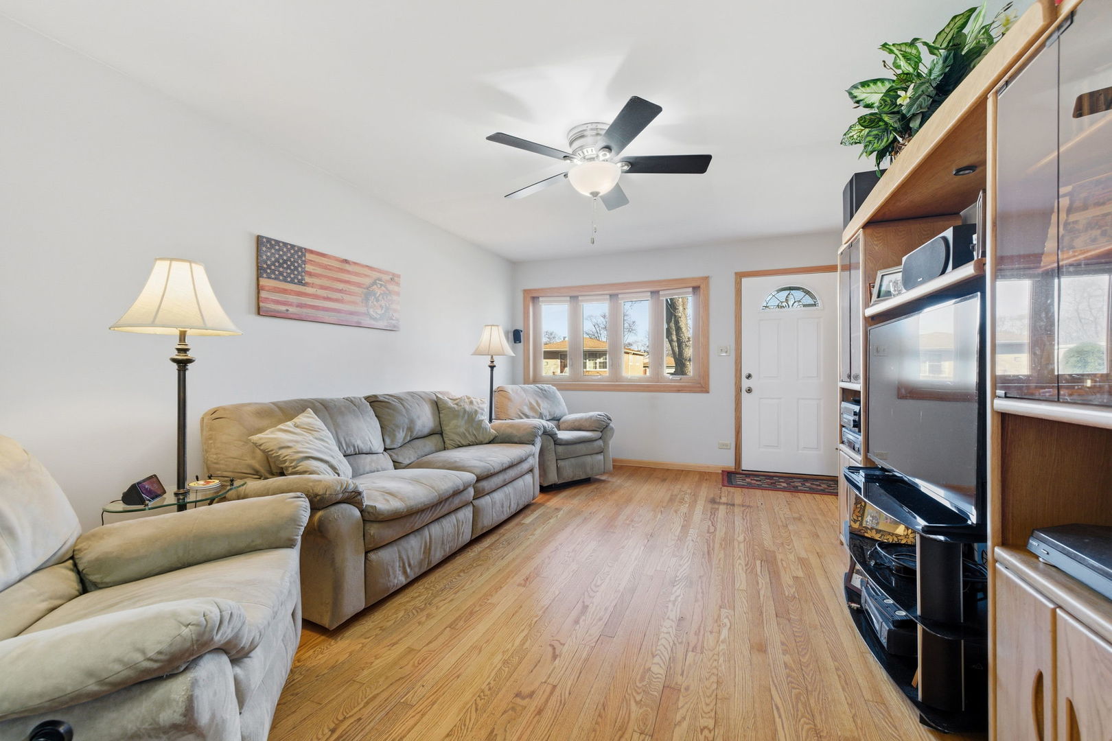 14350 Kildare Avenue, Midlothian, IL 60445