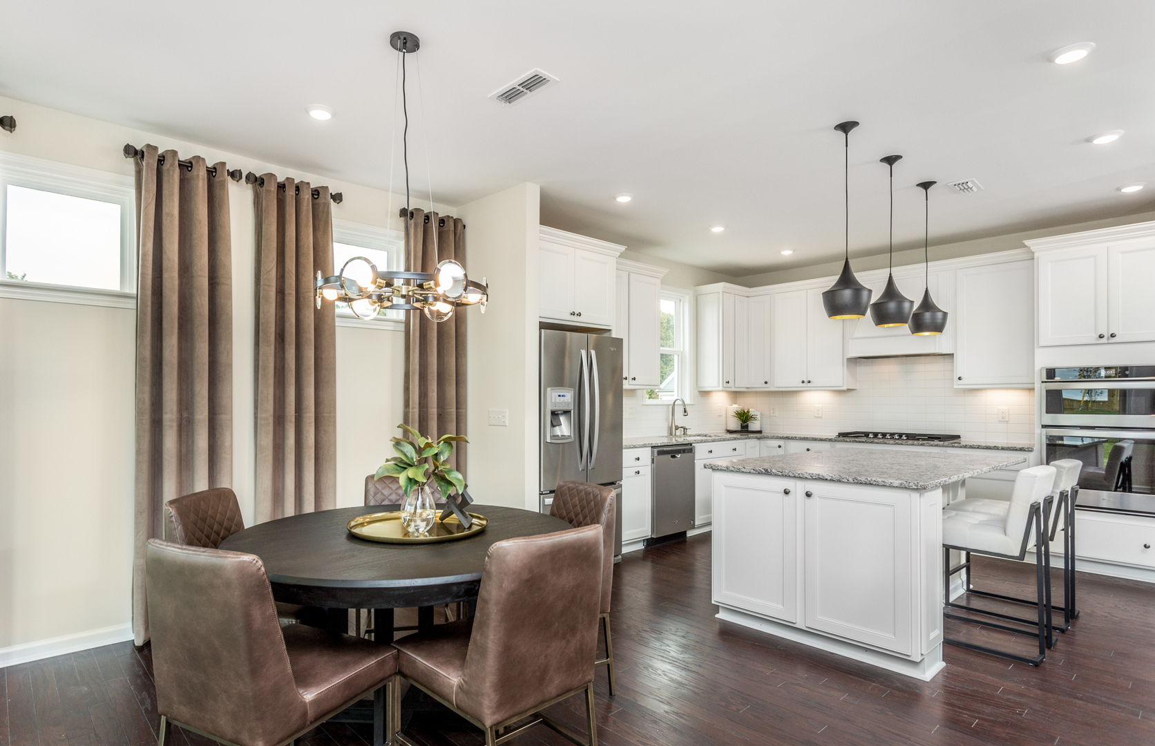 3273 Mirehaven Drive, Aurora, IL 60503