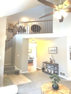 43 Augusta Drive, Streamwood, IL 60107