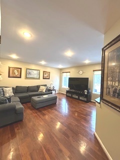 43 Augusta Drive, Streamwood, IL 60107