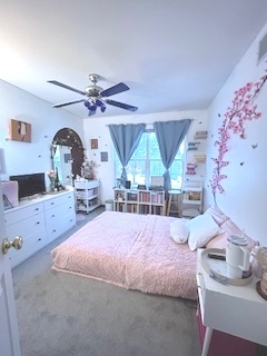 43 Augusta Drive, Streamwood, IL 60107