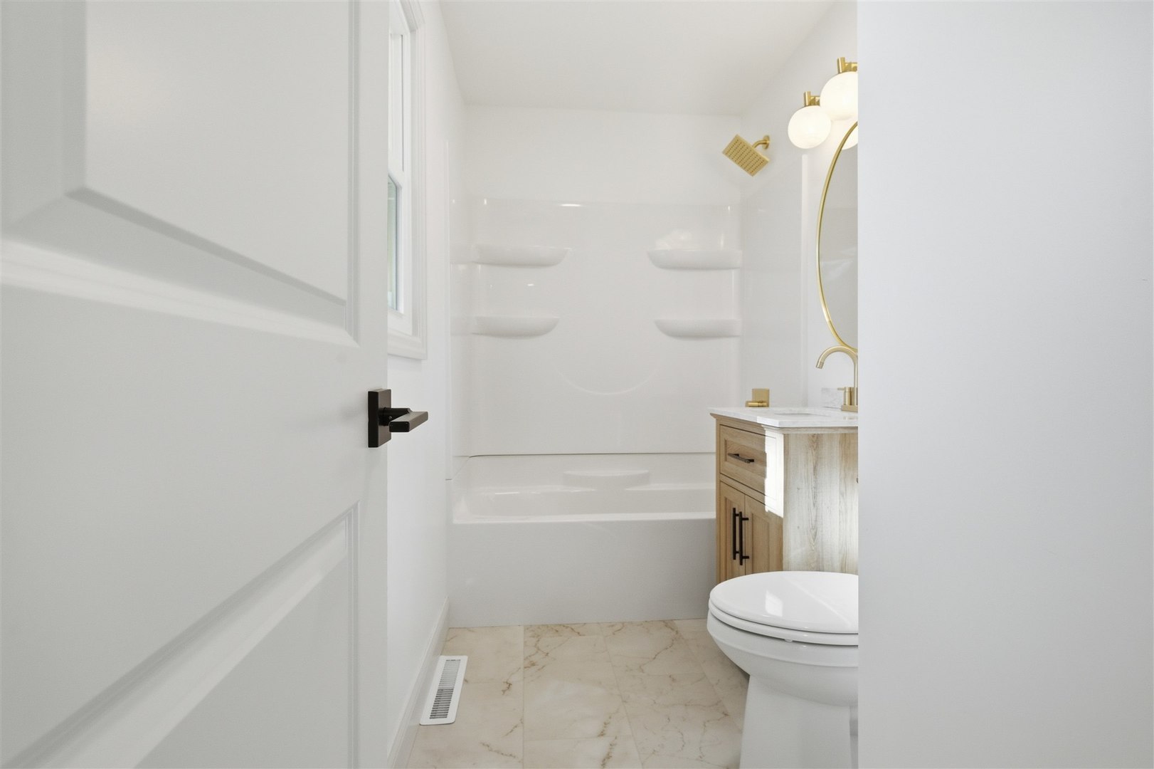 3009 E Oakland Avenue, Bloomington, IL 61704