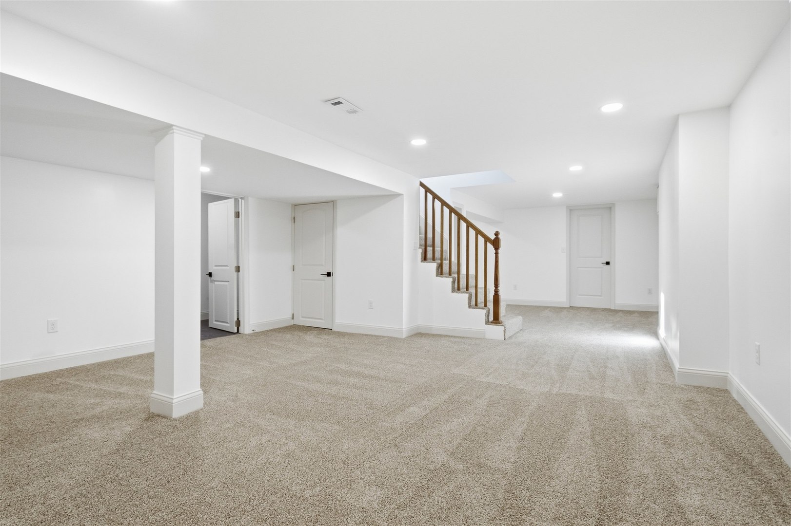 3009 E Oakland Avenue, Bloomington, IL 61704