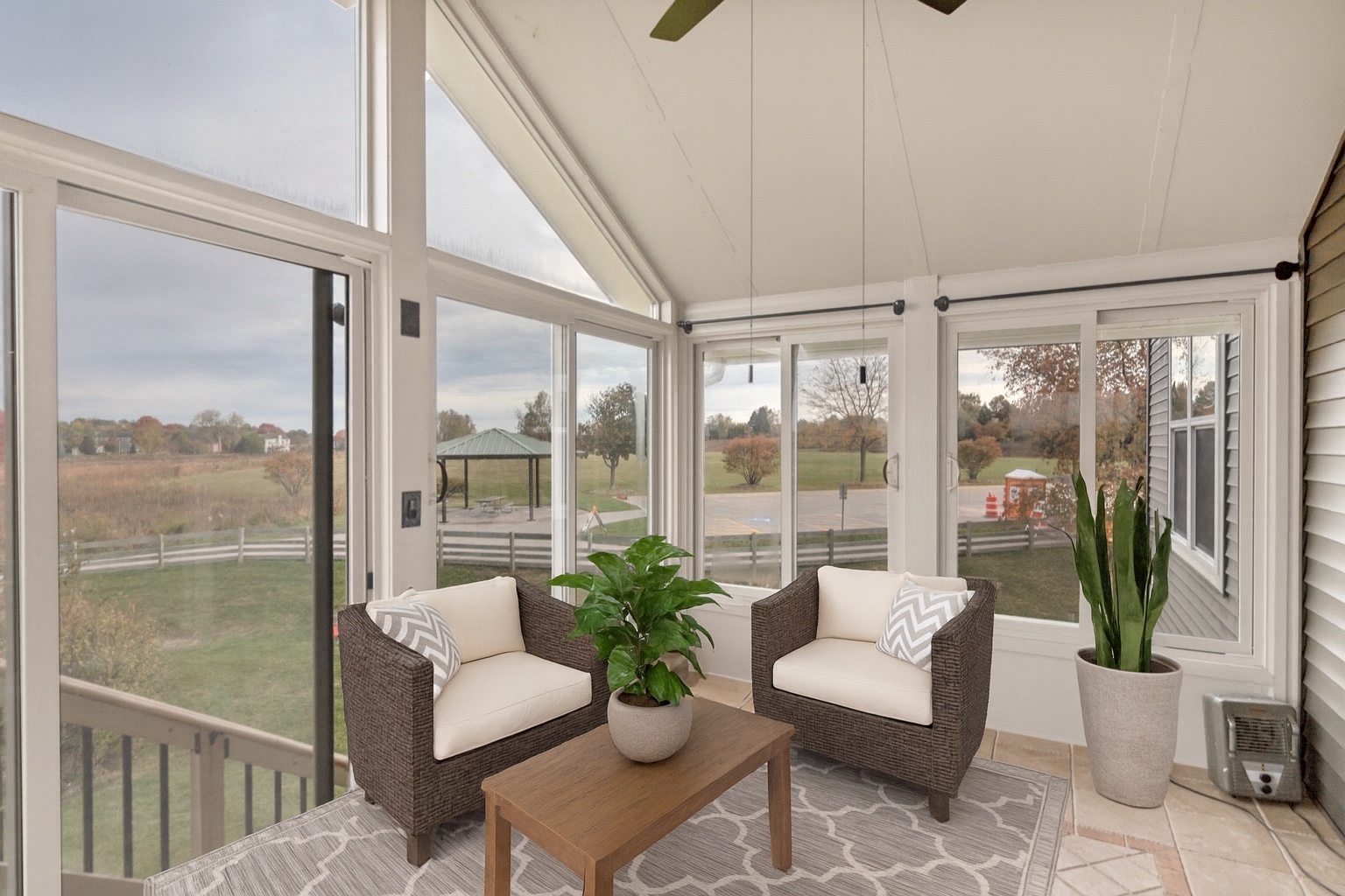 2660 Harnish Drive, Algonquin, IL 60102