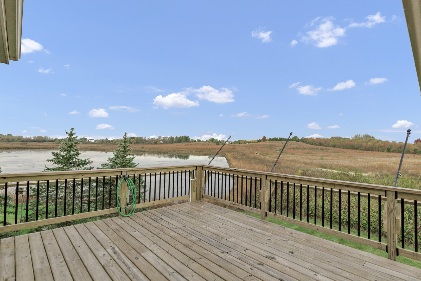 2660 Harnish Drive, Algonquin, IL 60102