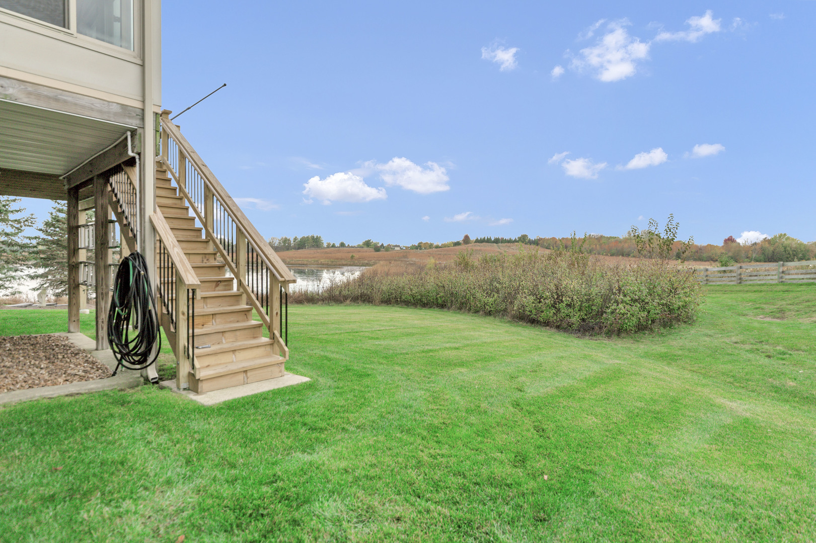 2660 Harnish Drive, Algonquin, IL 60102