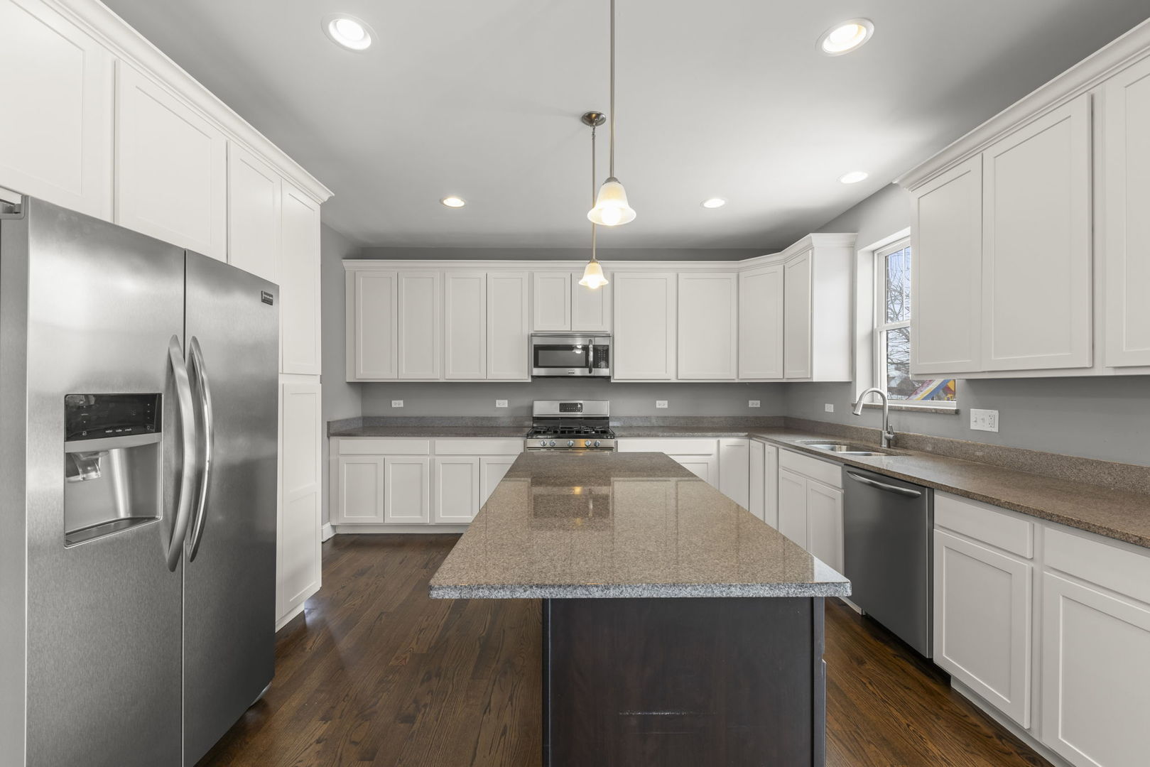 25907 W Canyon Boulevard, Plainfield, IL 60585