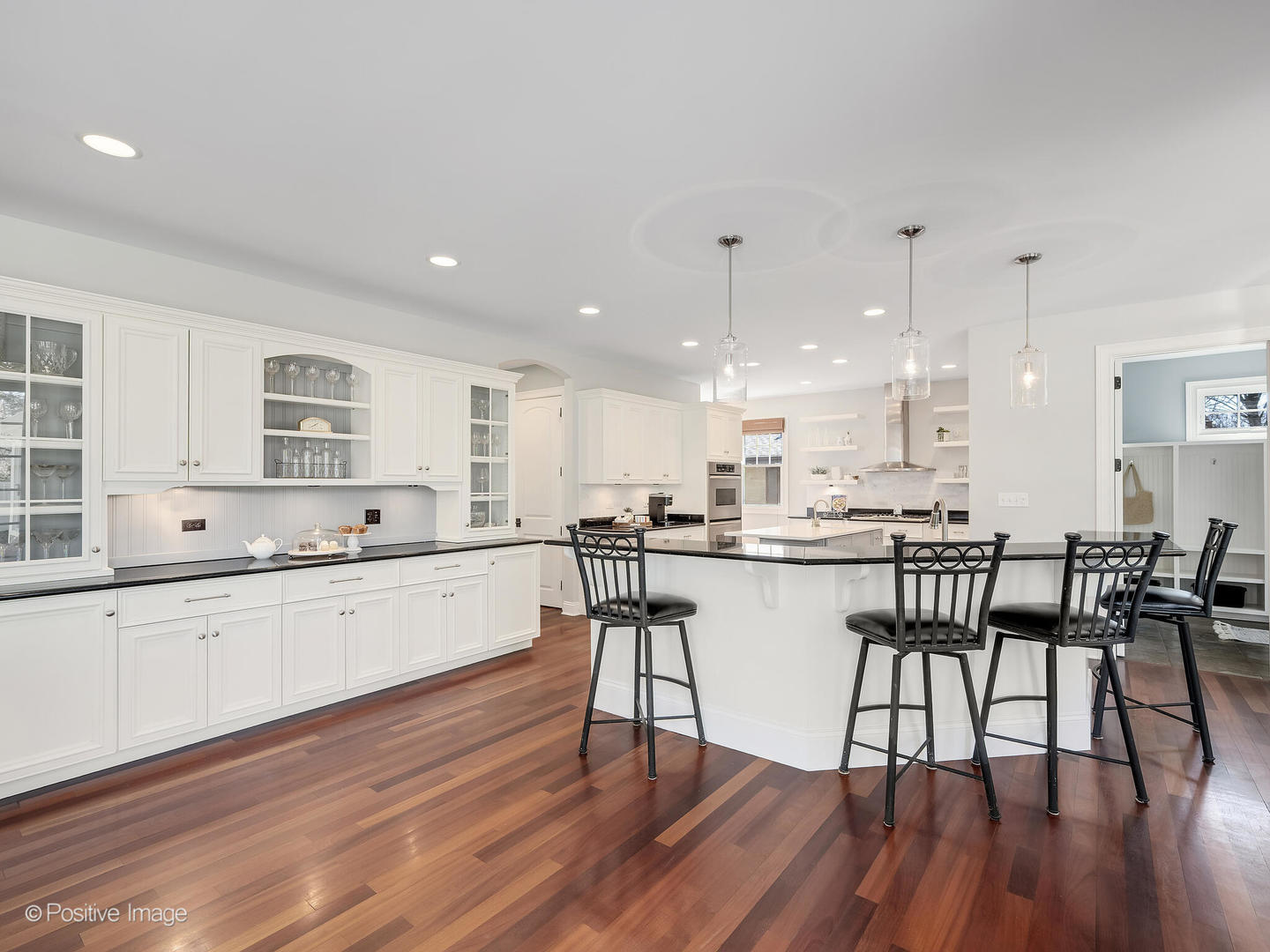 534 Sunset Avenue, La Grange, IL 60525