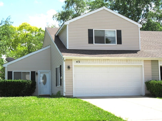 43 BUCKINGHAM Lane #43, Buffalo Grove, IL 60089