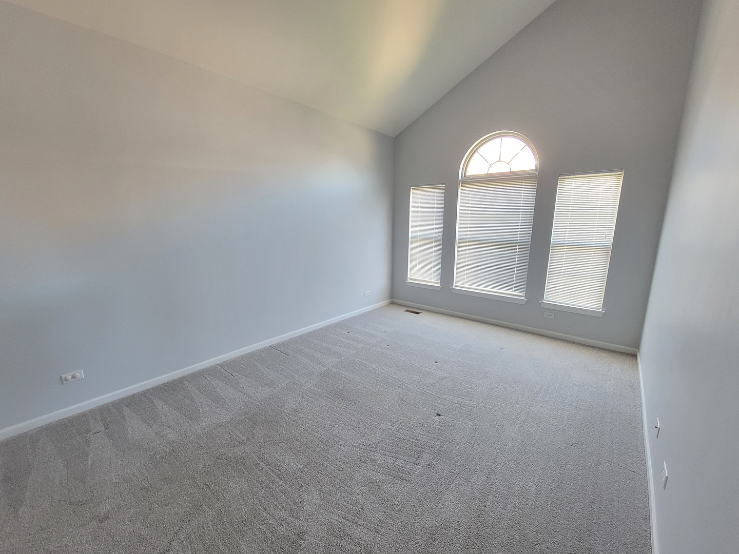 609 PRESTWICK Lane, Wheeling, IL 60090