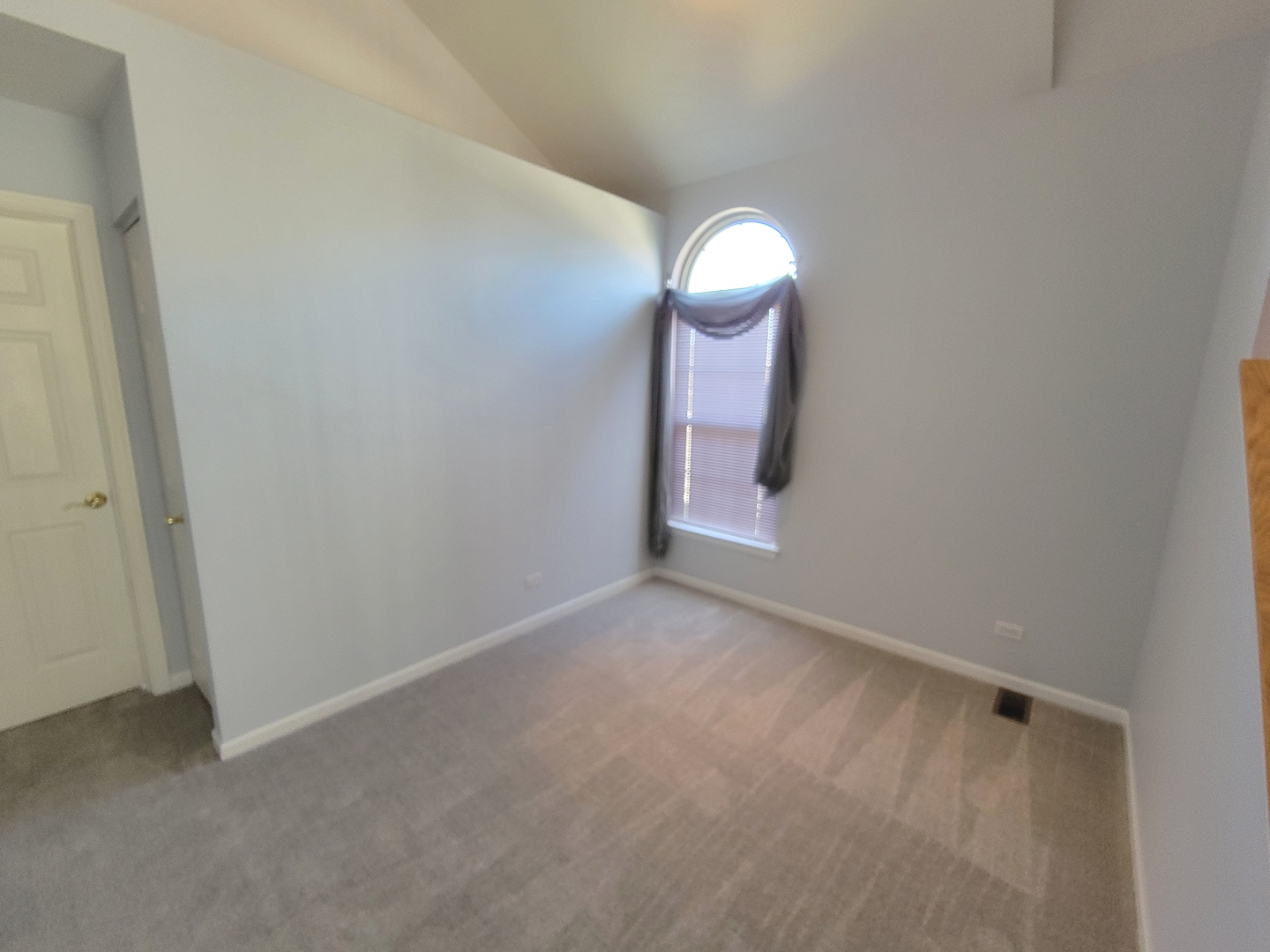 609 PRESTWICK Lane, Wheeling, IL 60090