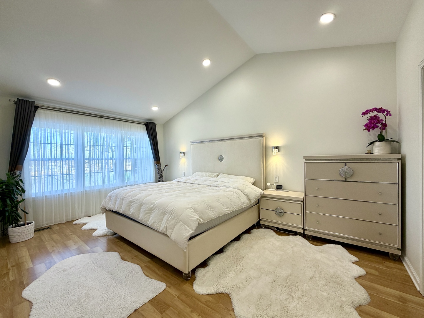 2350 County Farm Lane, Schaumburg, IL 60194