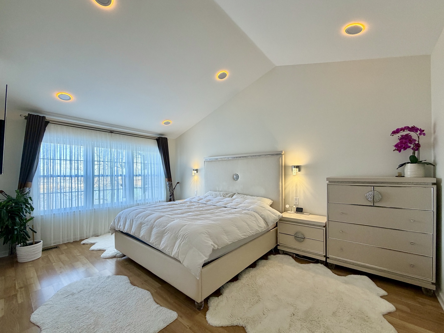 2350 County Farm Lane, Schaumburg, IL 60194