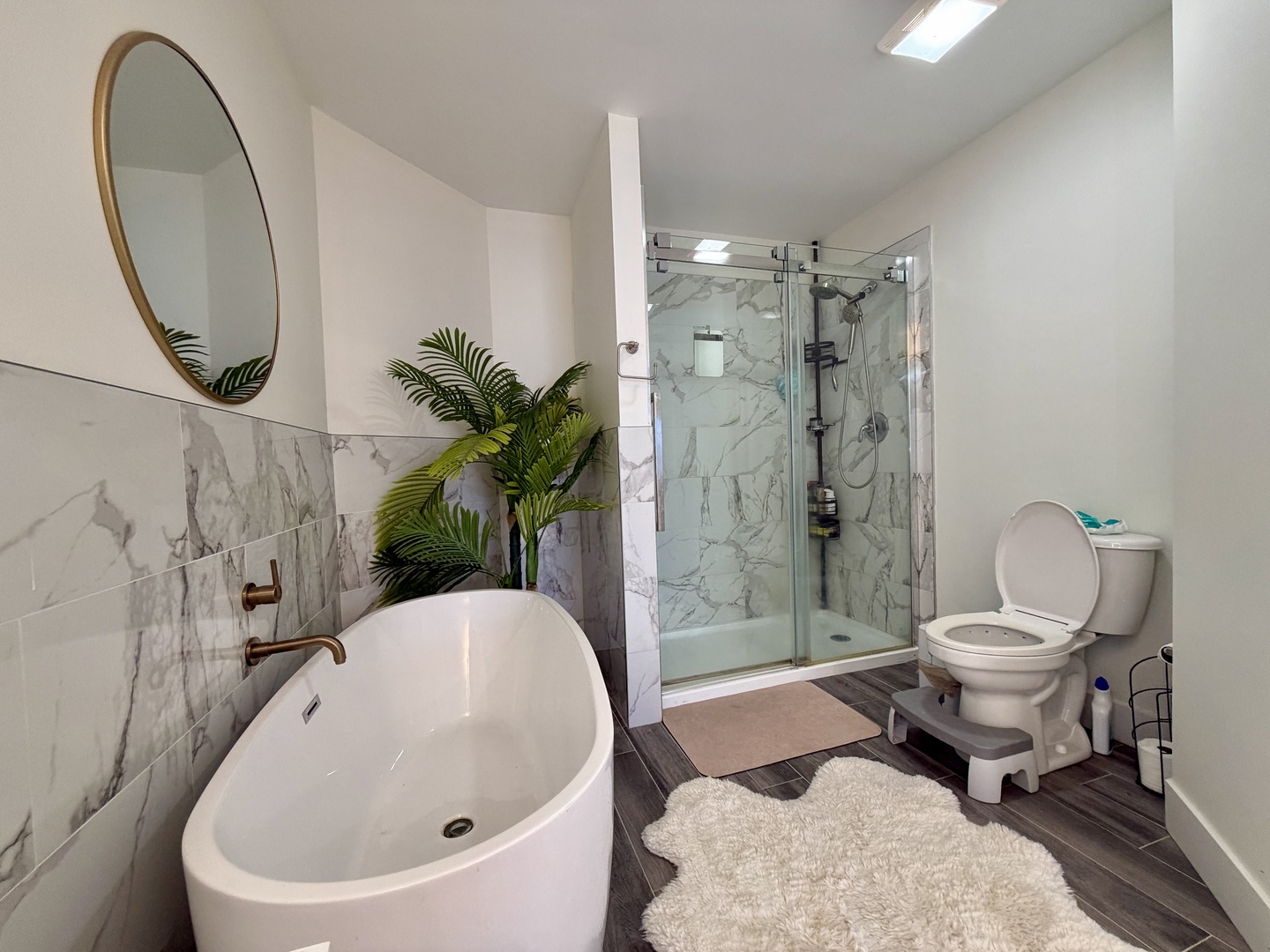 2350 County Farm Lane, Schaumburg, IL 60194