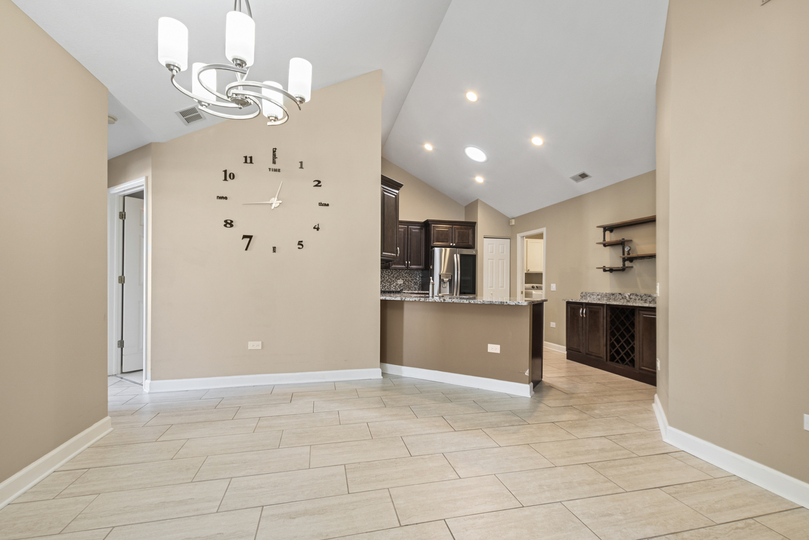 18258 Murphy Circle, Tinley Park, IL 60487