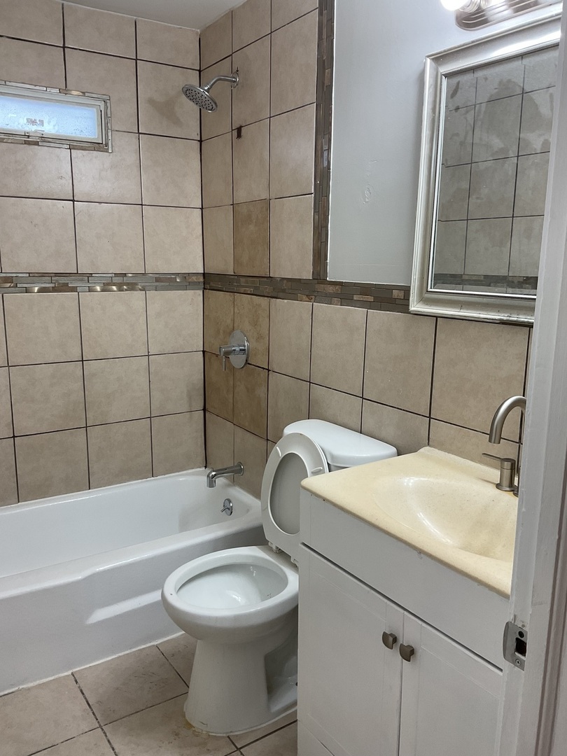 17031 Trapet Avenue, Hazel Crest, IL 60429