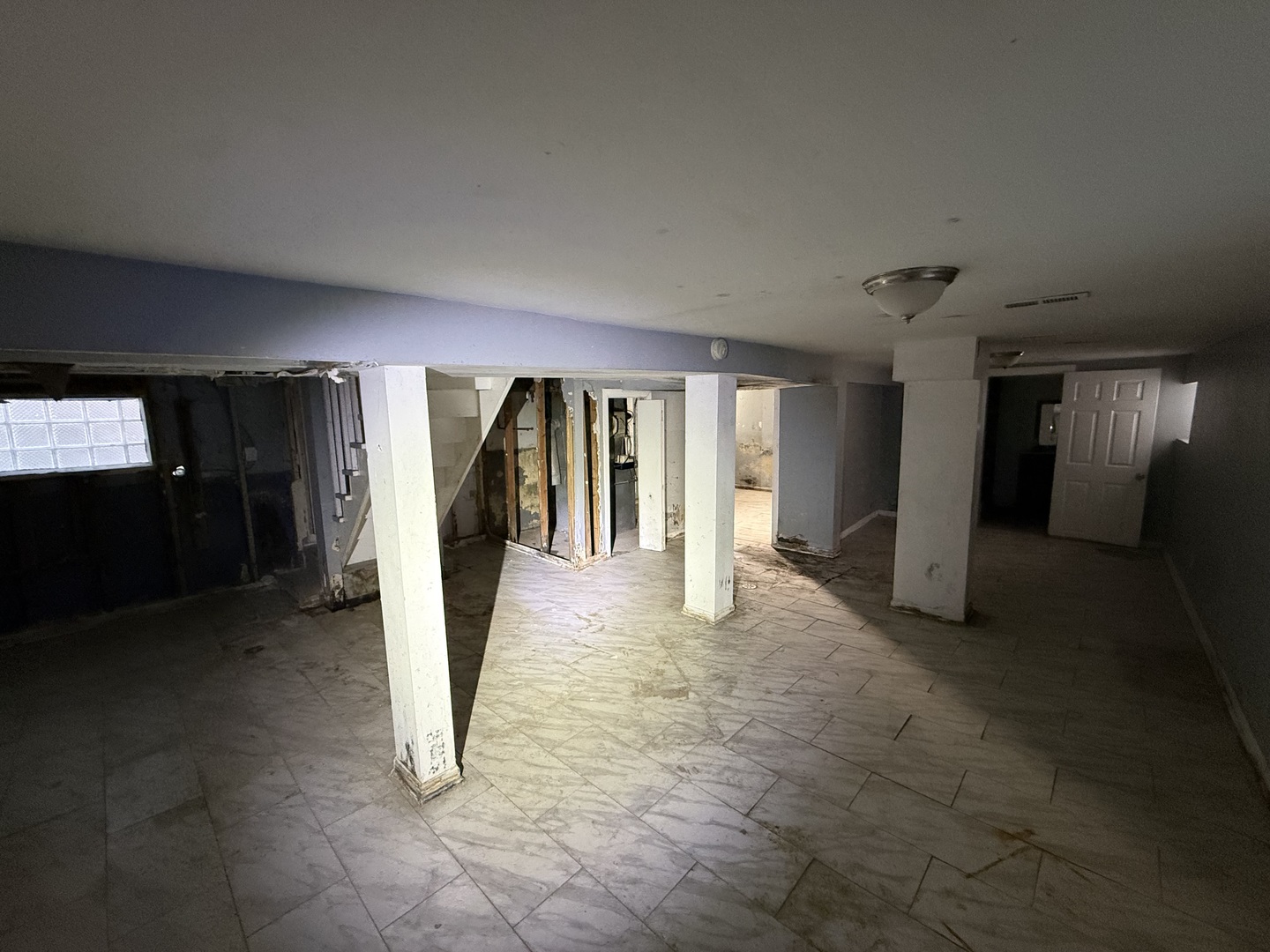 8917 S Elizabeth Street, Chicago, IL 60620