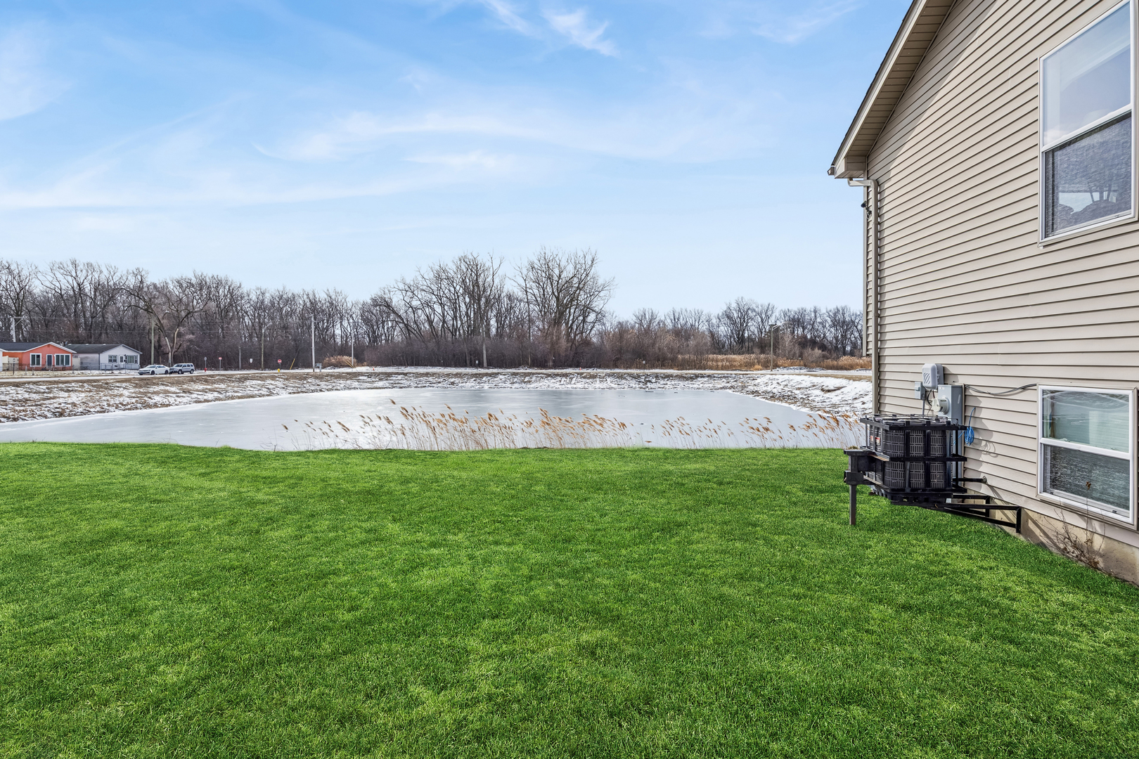 14925 Whipple Avenue, Markham, IL 60428