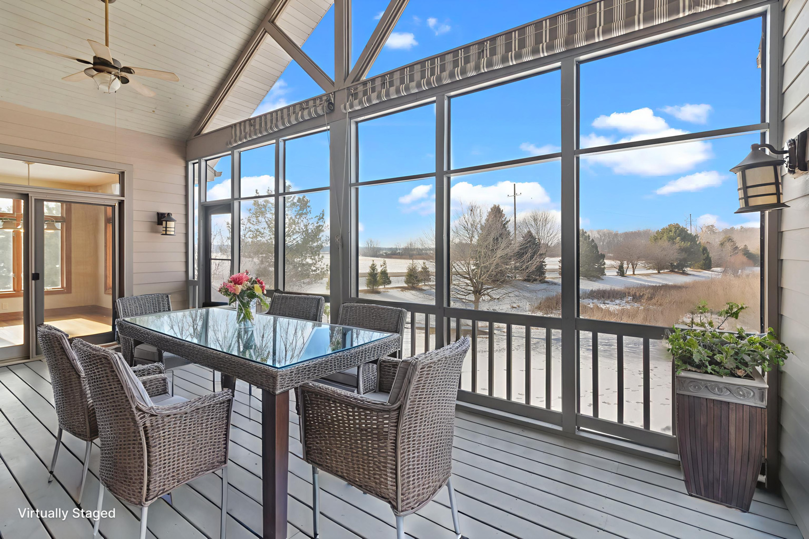 1217 Bridget Court, Fontana, WI 53125