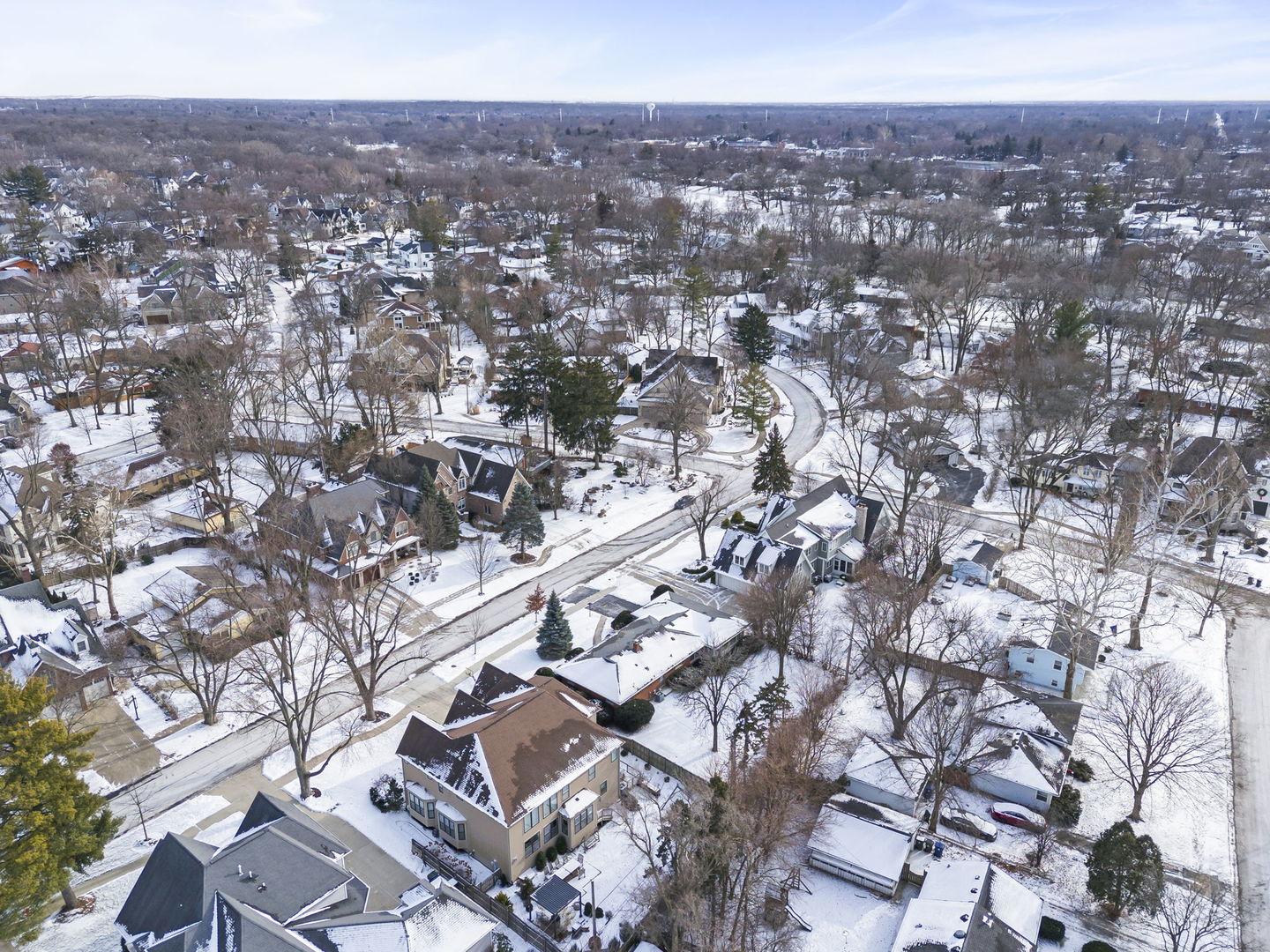 661 Willow Road, Naperville, IL 60540