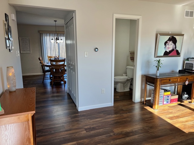 1932 Mountain Road, Morris, IL 60450