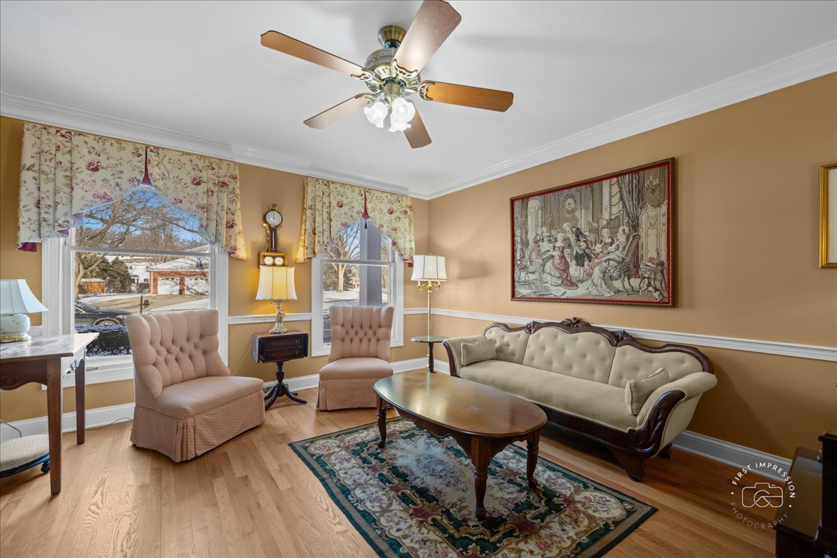 1612 Fox Bend Court, Naperville, IL 60563