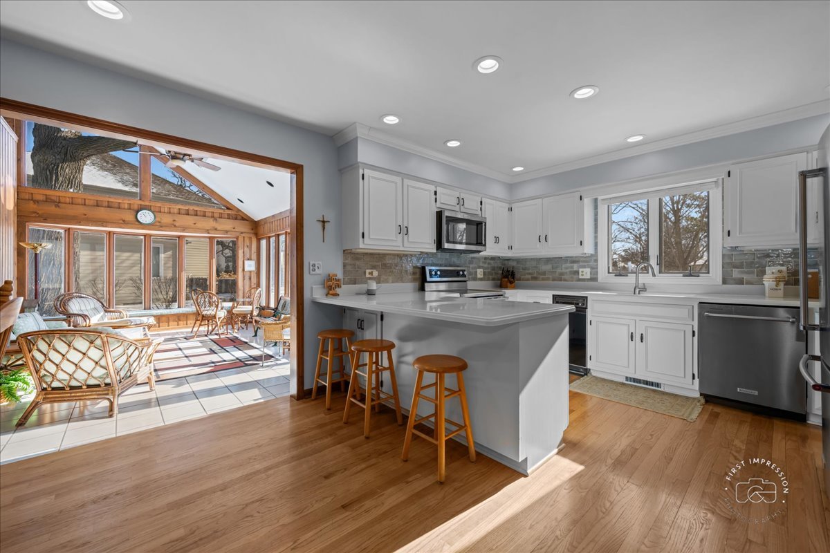 1612 Fox Bend Court, Naperville, IL 60563