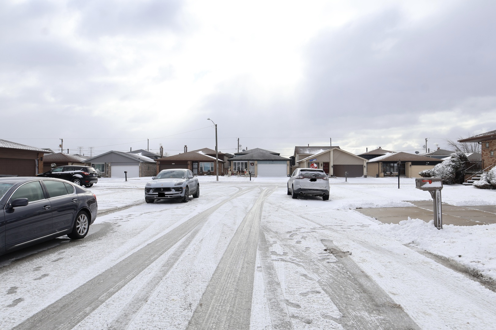 306 Escanaba Avenue, Calumet City, IL 60409