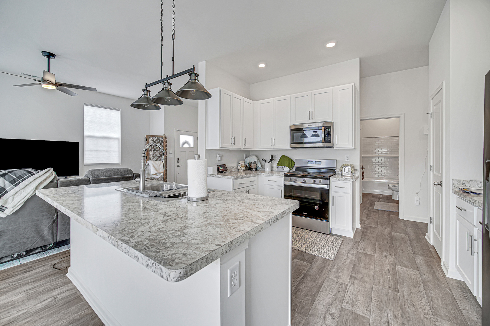 6313 Maple Glen Drive, Wonder Lake, IL 60097