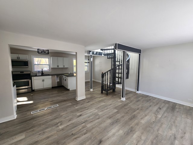 15441 E End Avenue, Dolton, IL 60419