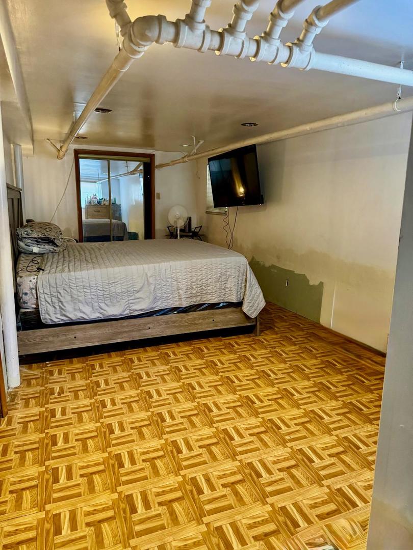 4935 W Monroe Street, Chicago, IL 60644