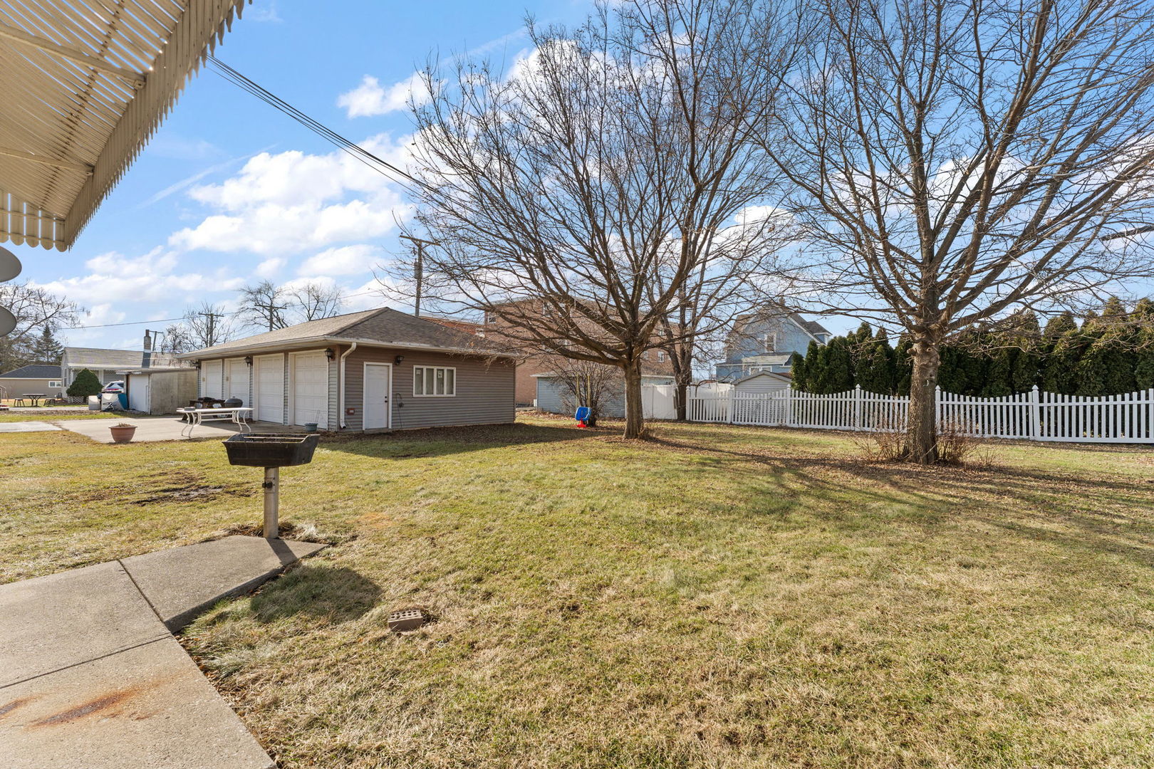 3214 Jackson Avenue, South Chicago Heights, IL 60411