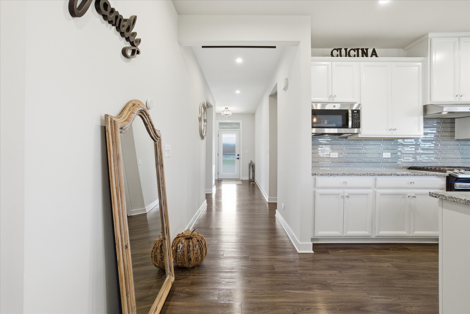 1851 Glenlake Court, New Lenox, IL 60451