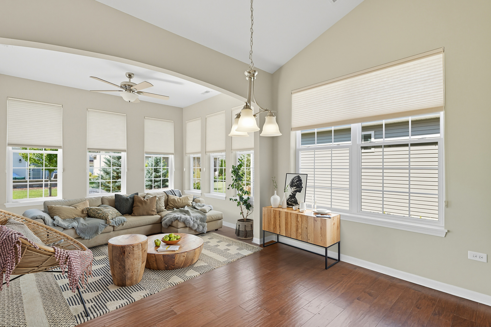 2615 Cranbrook Street, Naperville, IL 60564