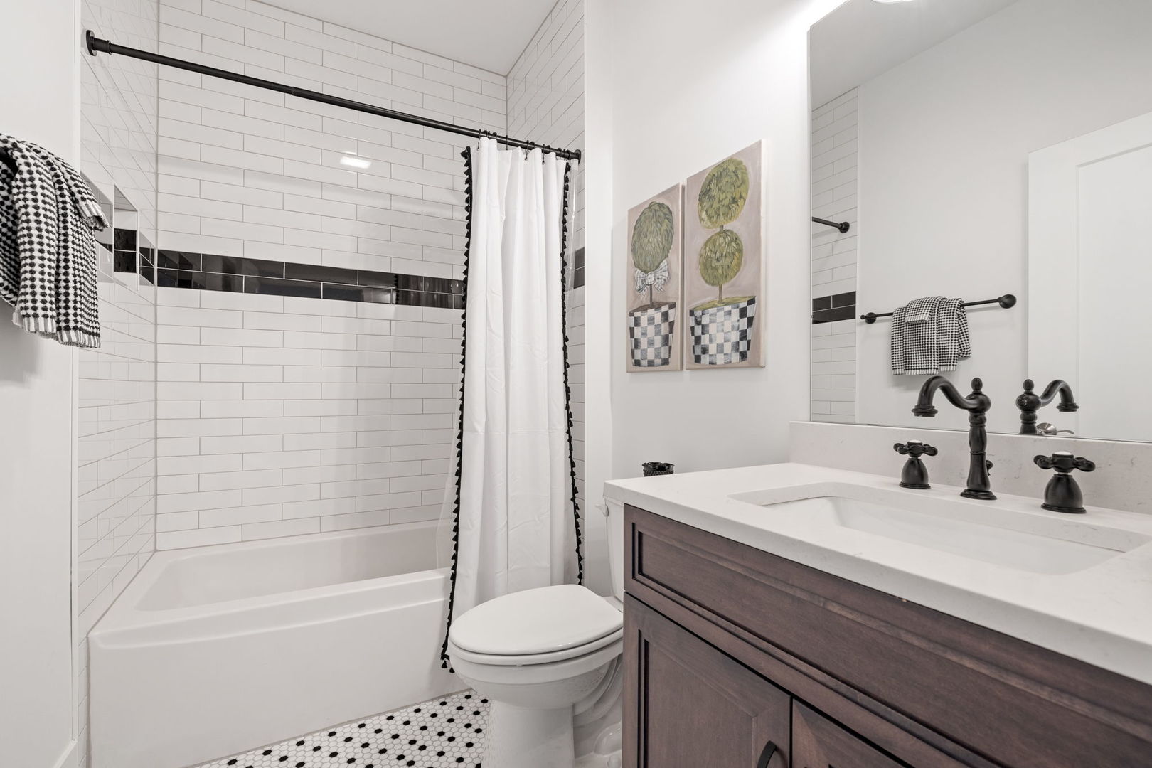 13813 W Mckenna Court, Manhattan, IL 60442