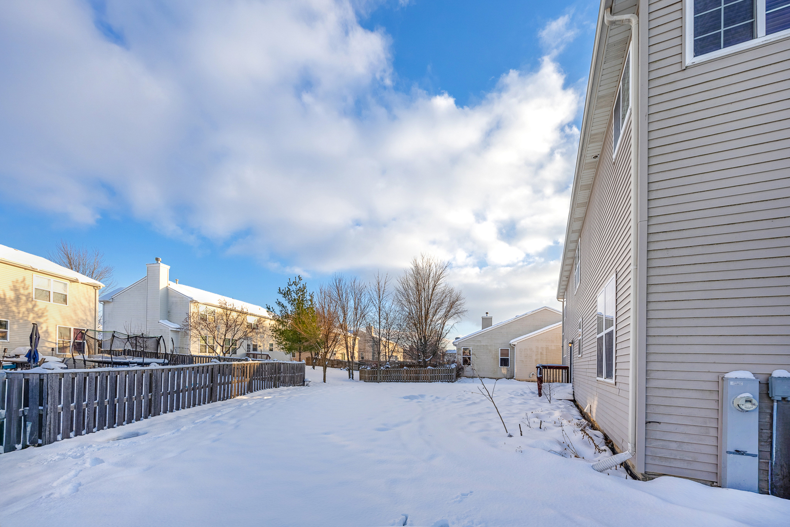 333 Claridge Circle, Bolingbrook, IL 60440