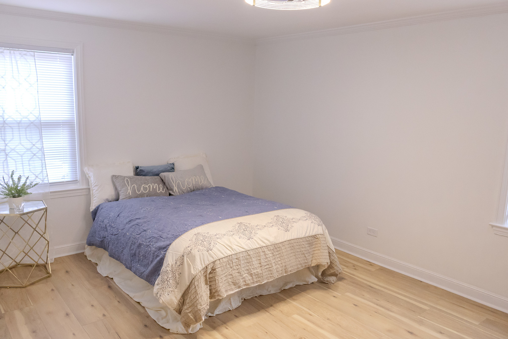 9237 S Justine Street, Chicago, IL 60620