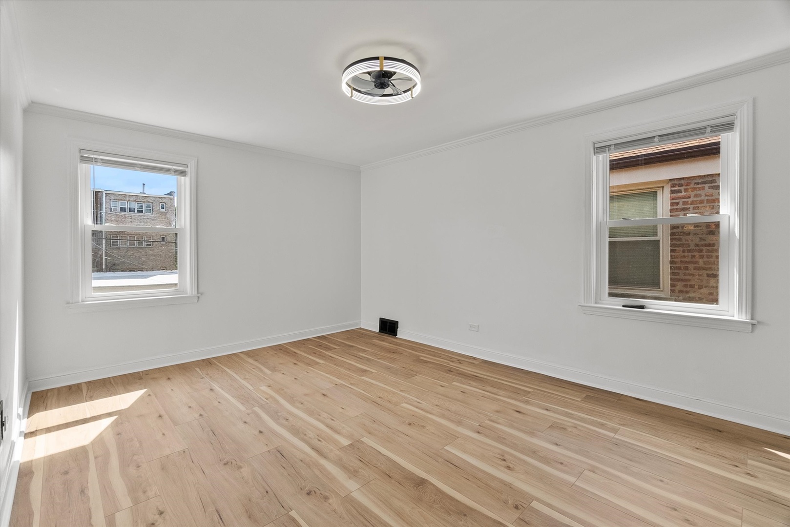 9237 S Justine Street, Chicago, IL 60620