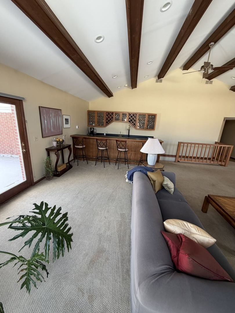 520 W Merri Oaks Road, Barrington Hills, IL 60010