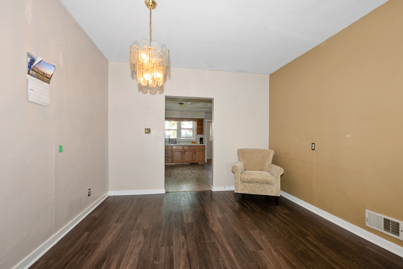 2630 Commercial Avenue, South Chicago Heights, IL 60411