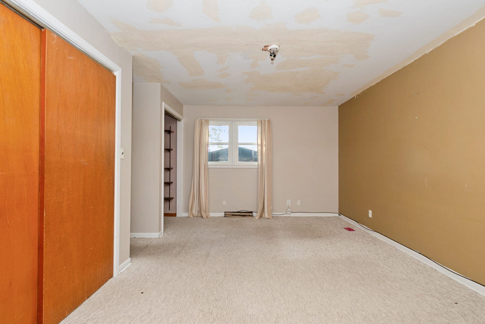 2630 Commercial Avenue, South Chicago Heights, IL 60411