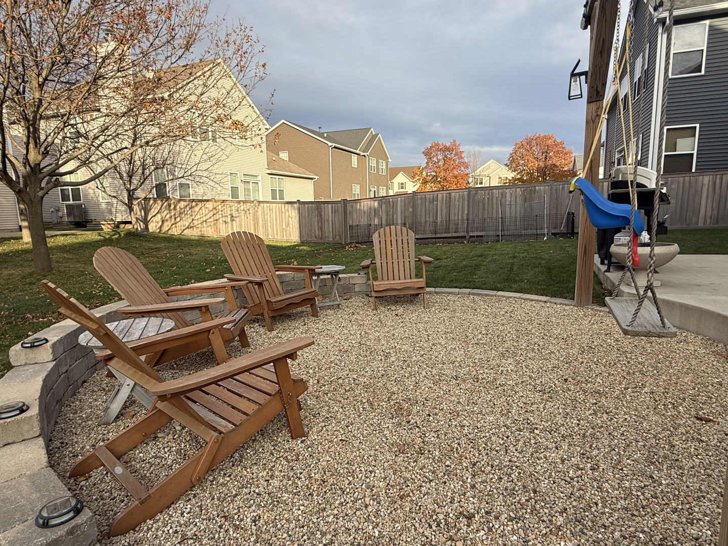 611 Paris Avenue, Oswego, IL 60543