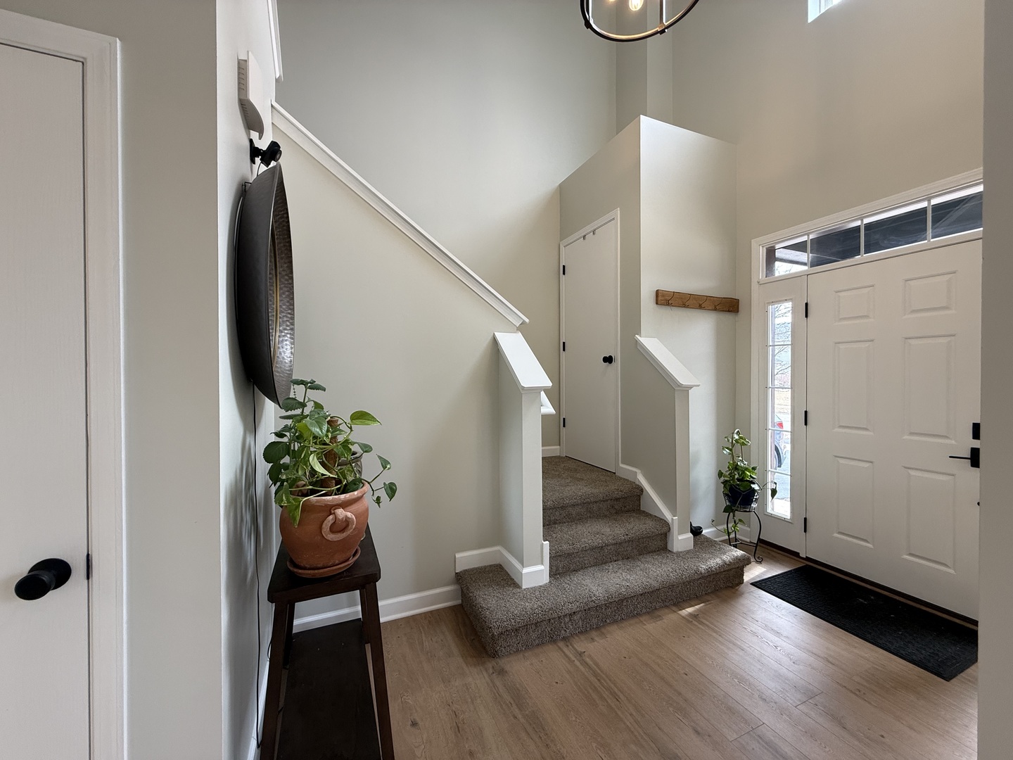 611 Paris Avenue, Oswego, IL 60543