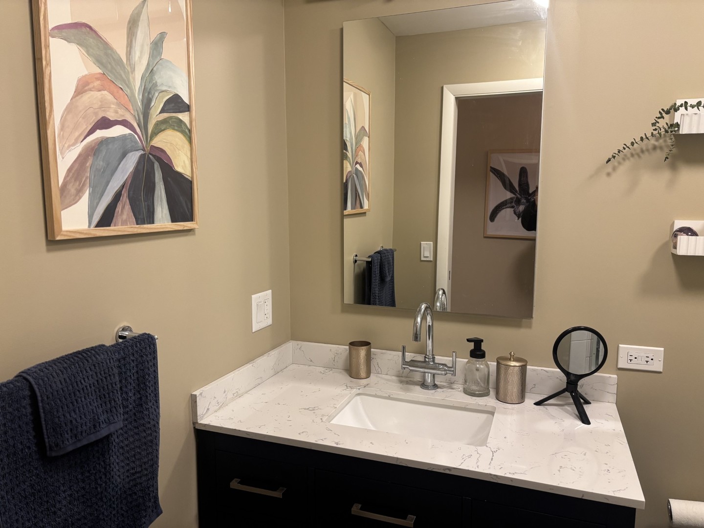 50 E Bellevue Place #1504, Chicago, IL 60611