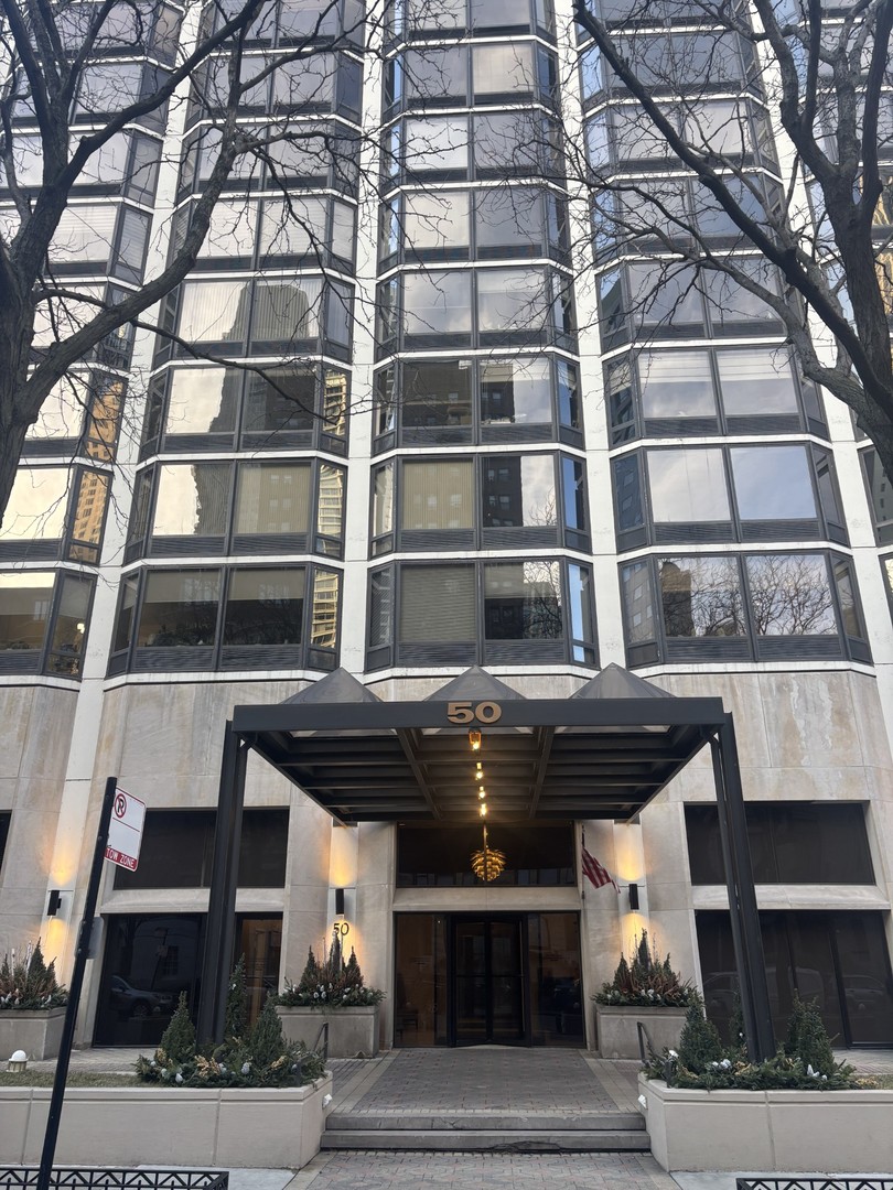 50 E Bellevue Place #1504, Chicago, IL 60611