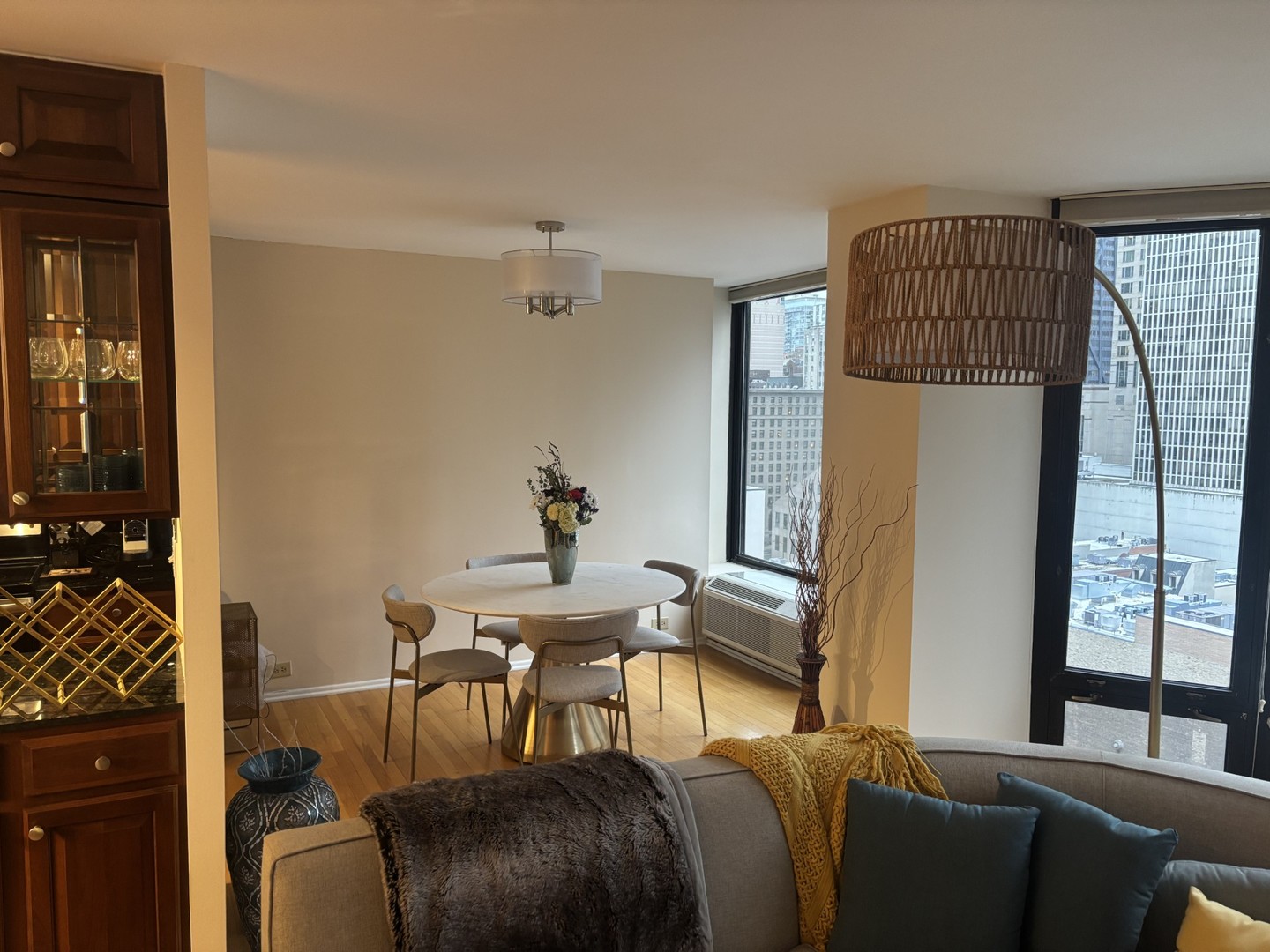 50 E Bellevue Place #1504, Chicago, IL 60611