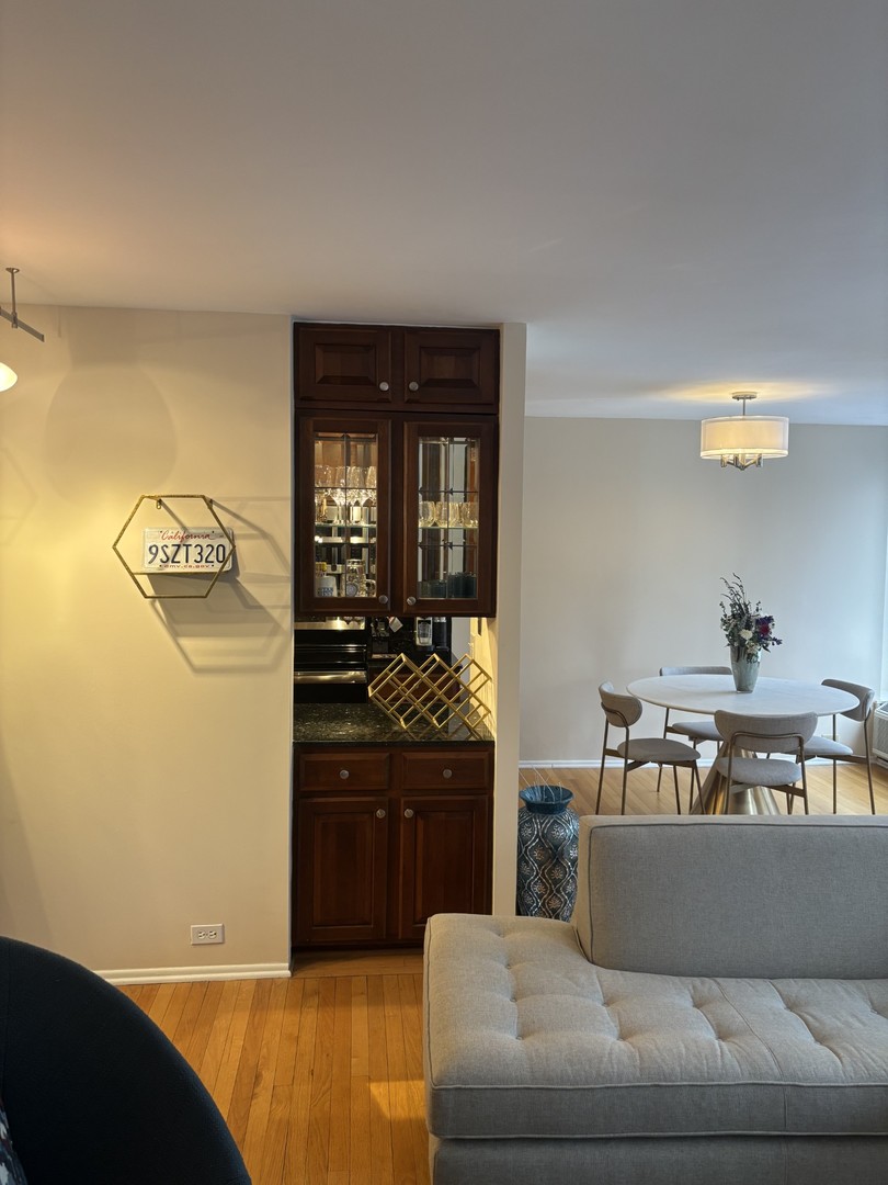 50 E Bellevue Place #1504, Chicago, IL 60611