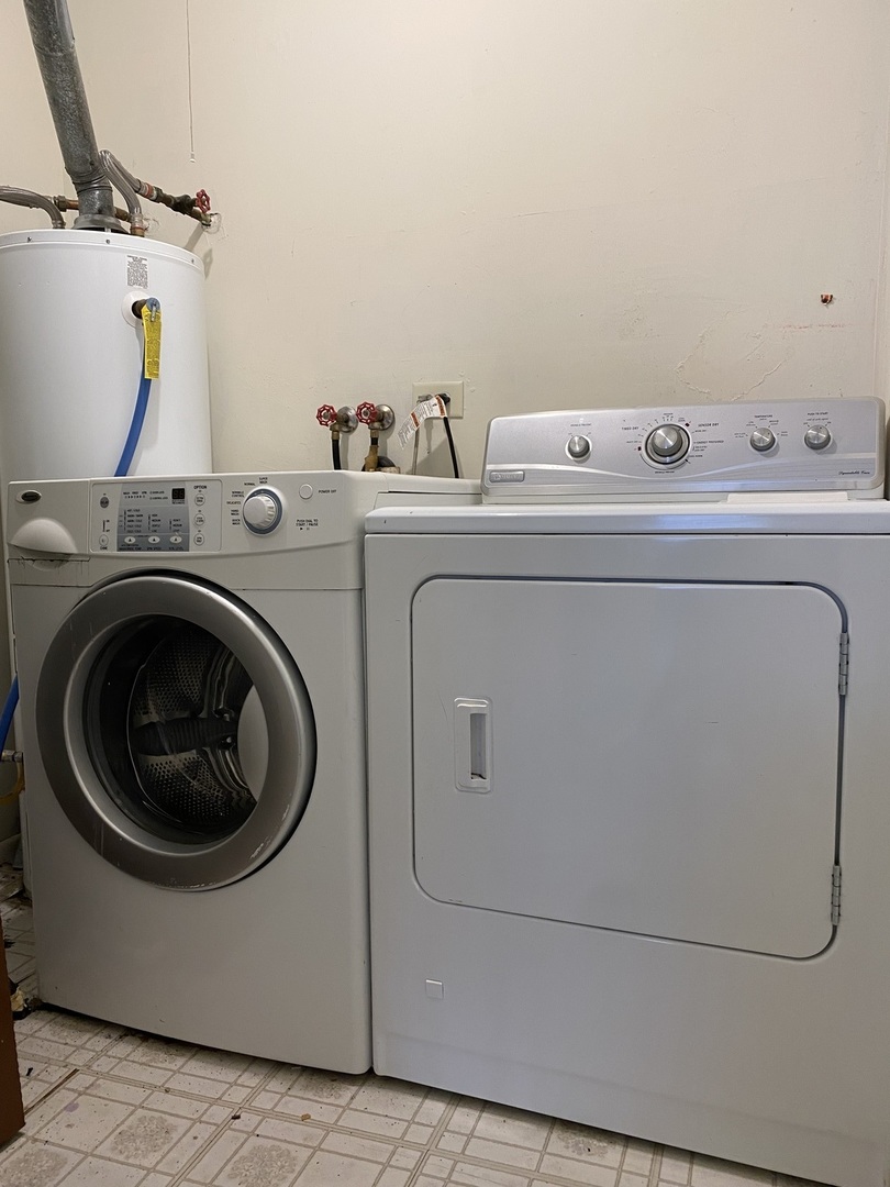 901 Van Buren Court, Vernon Hills, IL 60061